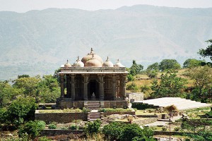 Neelkanth Mahadeo Temple, Kumbhalgarh