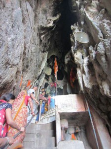 Parshuram Temple, Kumbhalgarh cave-steps